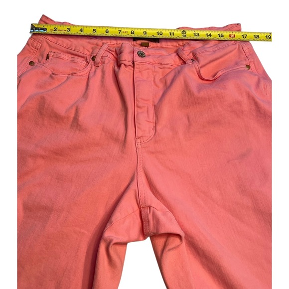 Judy Blue Garment Dyed Pink Cropped Women's Jeans Raw Hem JB88822 Plus Size 20W - Picture 11 of 11